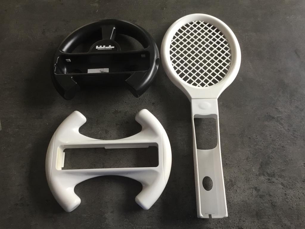 Wii accessoires, 3 controler-houders, Ophalen of Verzenden