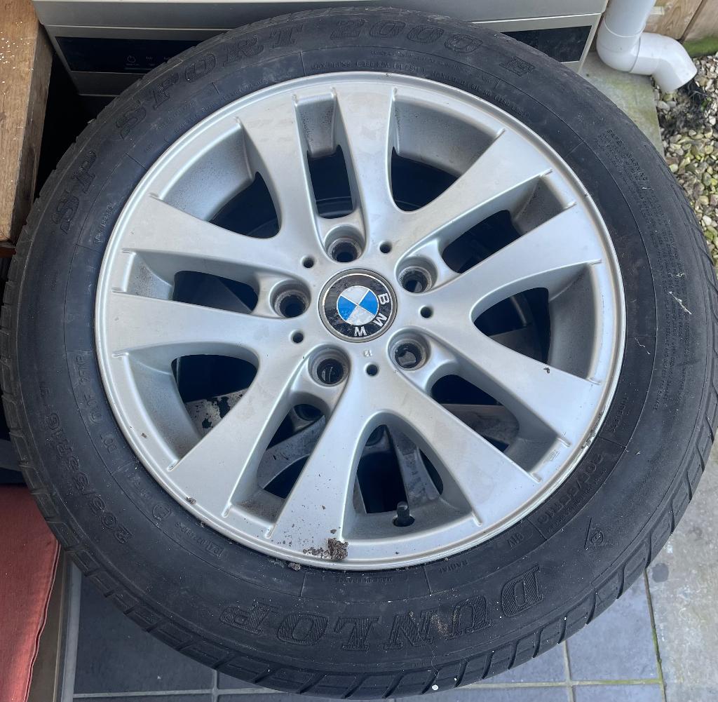 BMW velgen en banden 16 inch, Auto-onderdelen, Banden en Velgen, Ophalen, Gebruikt, 16 inch, All Season