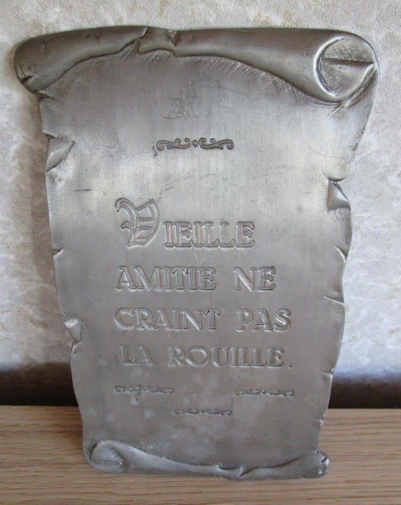 Tinnen tekstbord vintage oorkonde - franse spreuk, Ophalen of Verzenden