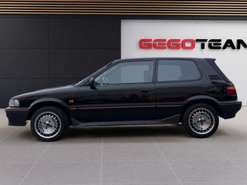 Toyota Corolla 1.6 GTI, Auto's, Toyota, https://public.car-pass.be/vhr/919f0103-e6fd-42c0-8fc0-52746e37e137, 170 g/km, Zwart, USB