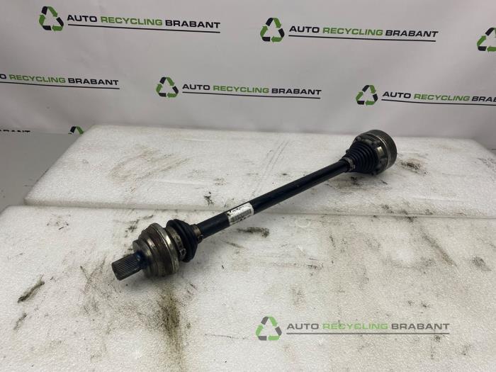 Arbre de transmission arrière droit d'un Volkswagen Tiguan, -, 3 mois de garantie, Utilisé, -