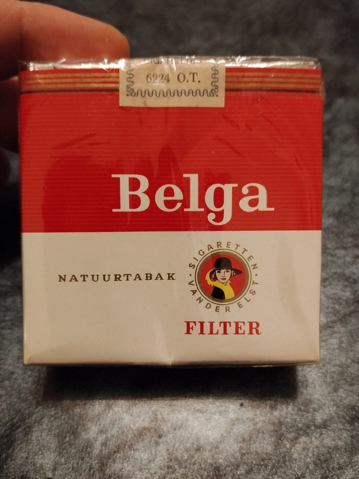 Belga, Verzamelen