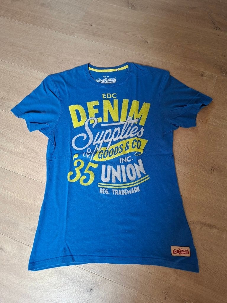 EDC : T-shirt bleu avec imprimé (petit), EDC, Enlèvement ou Envoi, Porté, Bleu