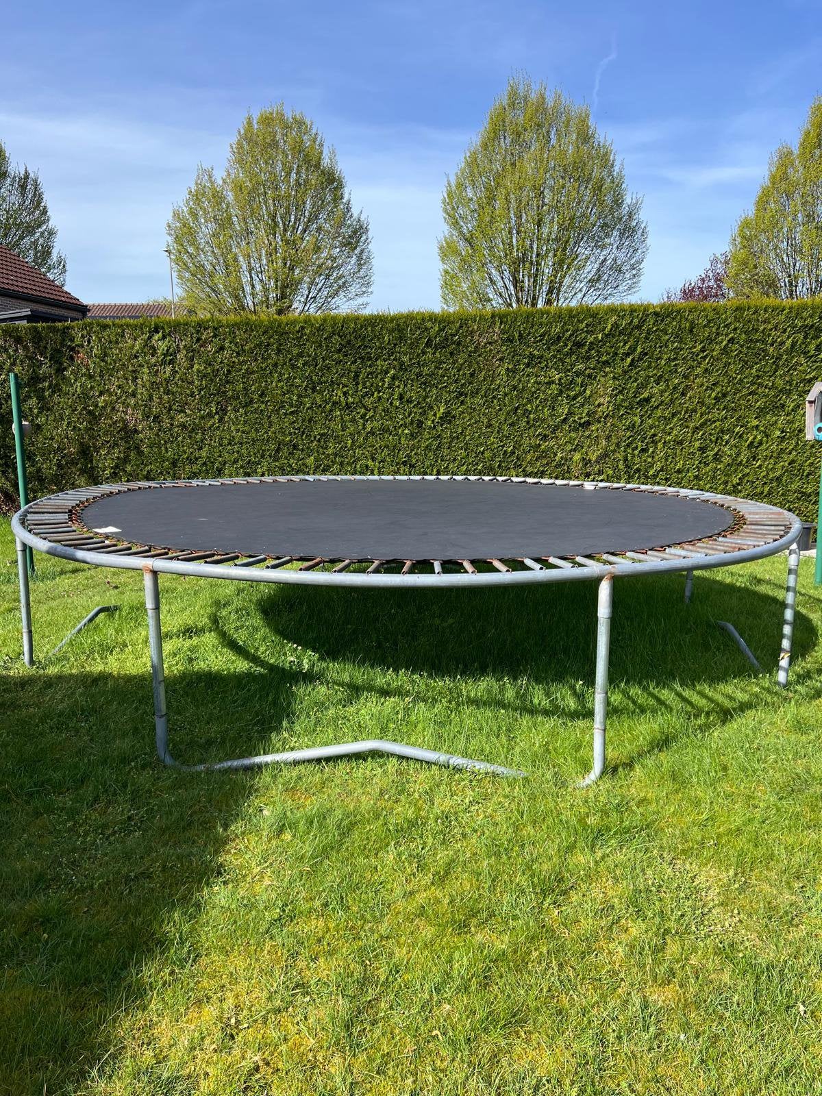 Trampoline, Enlèvement, Utilisé