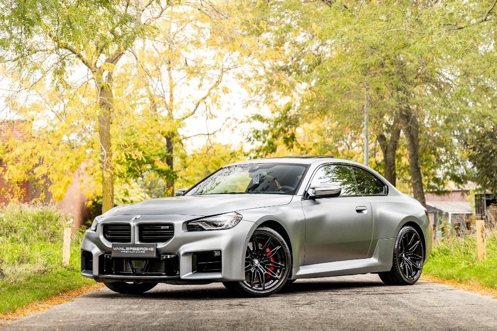 BMW M2 Coupé * Frozen Grey * Opendak * ACC * Facelift, Automaat, Dealer onderhouden, Achterwielaandrijving, 2993 cc