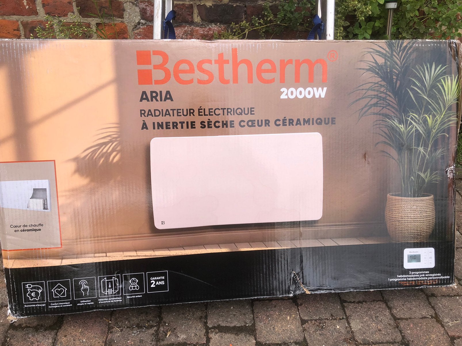 Radiateur 2000w à inertie sèche coeur céramique, Ophalen, Zo goed als nieuw, Radiator
