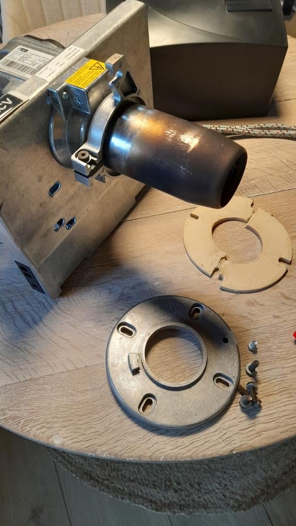 Brûleur mazout ACV de type BMV1 - 1 an, Bricolage & Construction, Chauffage & Radiateurs, Enlèvement