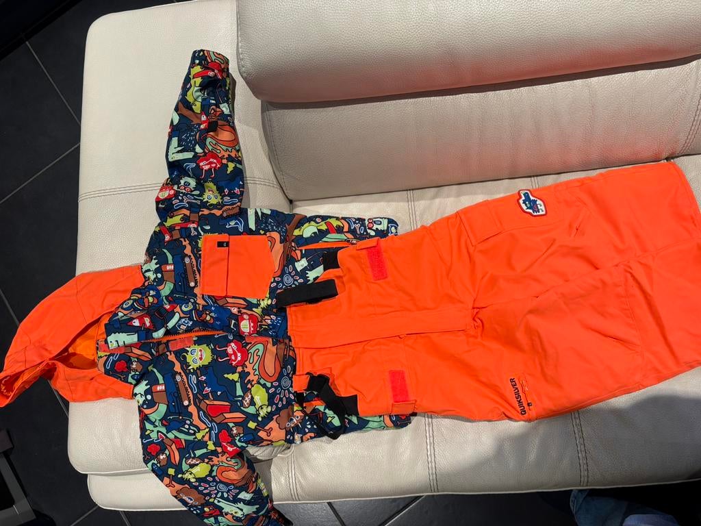 2-delig skipak QuickSilver kids, Sport en Fitness, Skiën en Langlaufen, Ophalen, Zo goed als nieuw