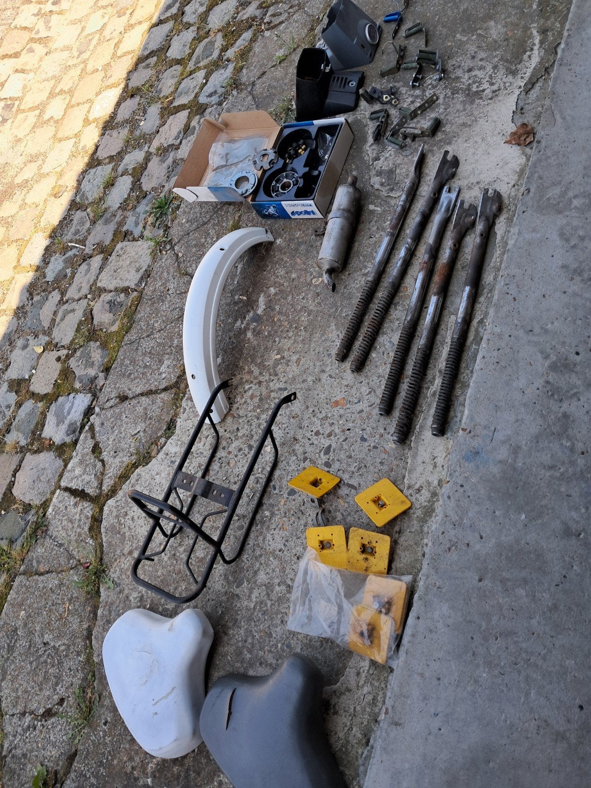 Honda camino onderdelen, Fietsen en Brommers, Brommeronderdelen | Snorfietsen, Zadel, Ophalen