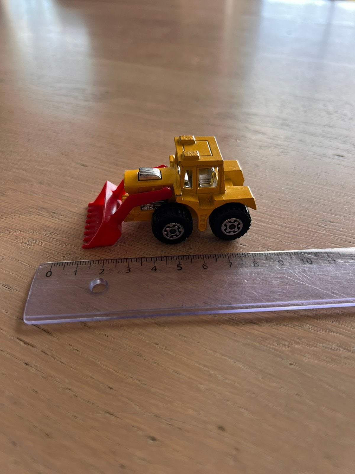 Tractor shovel, Ophalen of Verzenden, Zo goed als nieuw