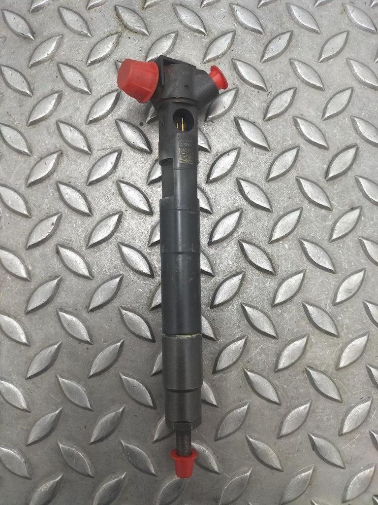 MERCEDES SPRINTER BRANDSTOF INJECTOR / VERSTUIVER 2016, Auto-onderdelen, Ophalen of Verzenden, Gebruikt, Stiba lid