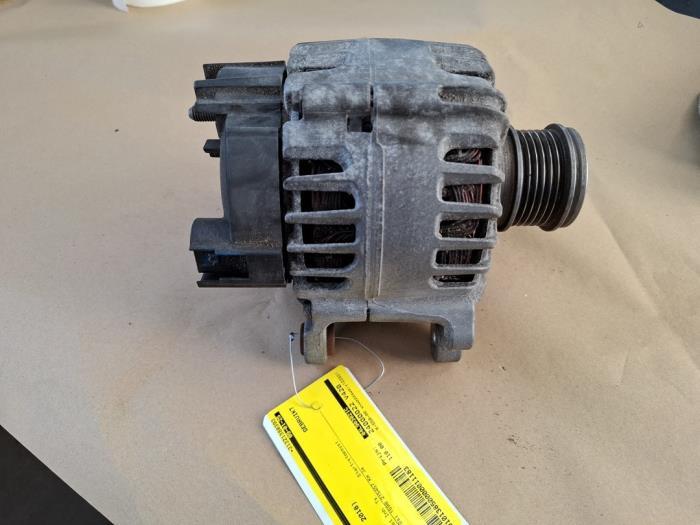 Dynamo van een Volkswagen Polo, Gebruikt, -, Volkswagen, -