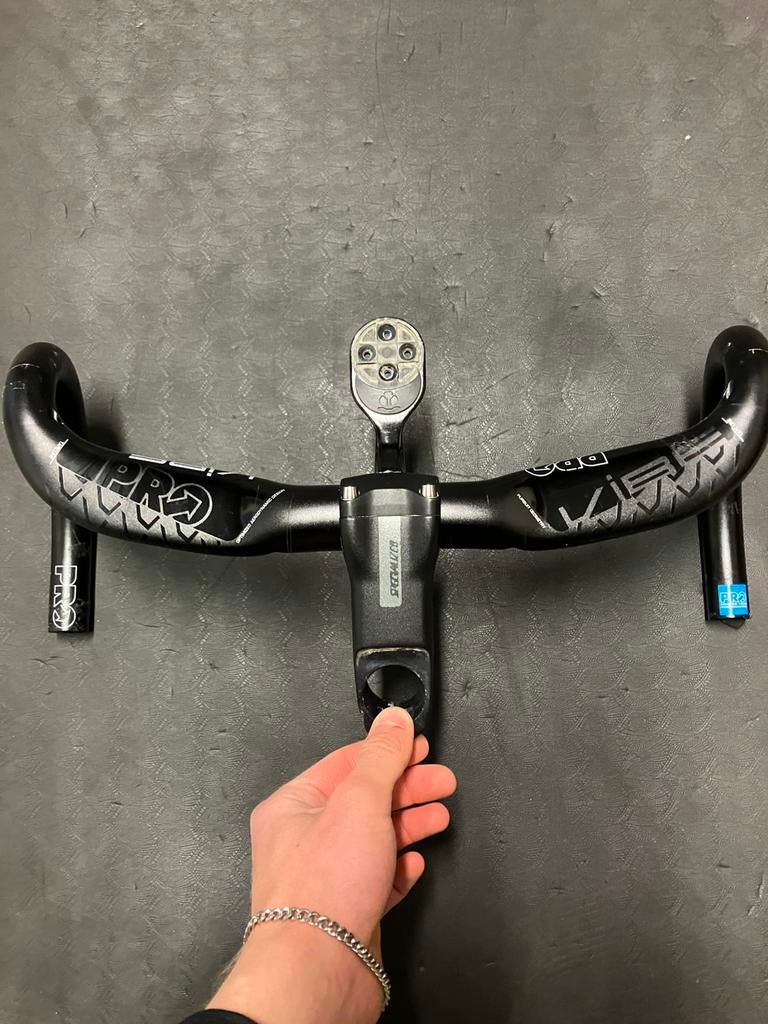 Pro Vibe pursuit 36cm aluminium stuur, Fietsen en Brommers, Fietsonderdelen, Ophalen of Verzenden, Zo goed als nieuw, Stuur