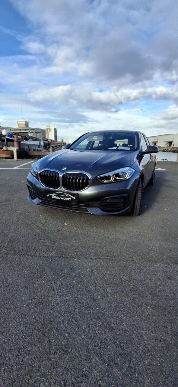 BMW 1 Serie 116 5-deurs 116 i Advantage, Autos, BMW, Argent ou Gris, Euro 6, Entreprise, Boîte manuelle
