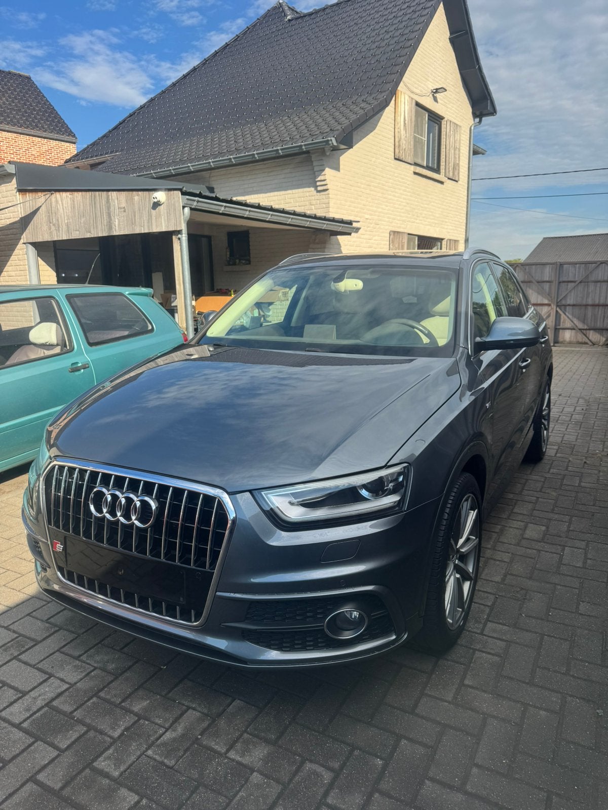 Audi Q3 AUTOMAAT BENZINE S line, Autos, Cuir, Argent ou Gris, Achat, Entreprise