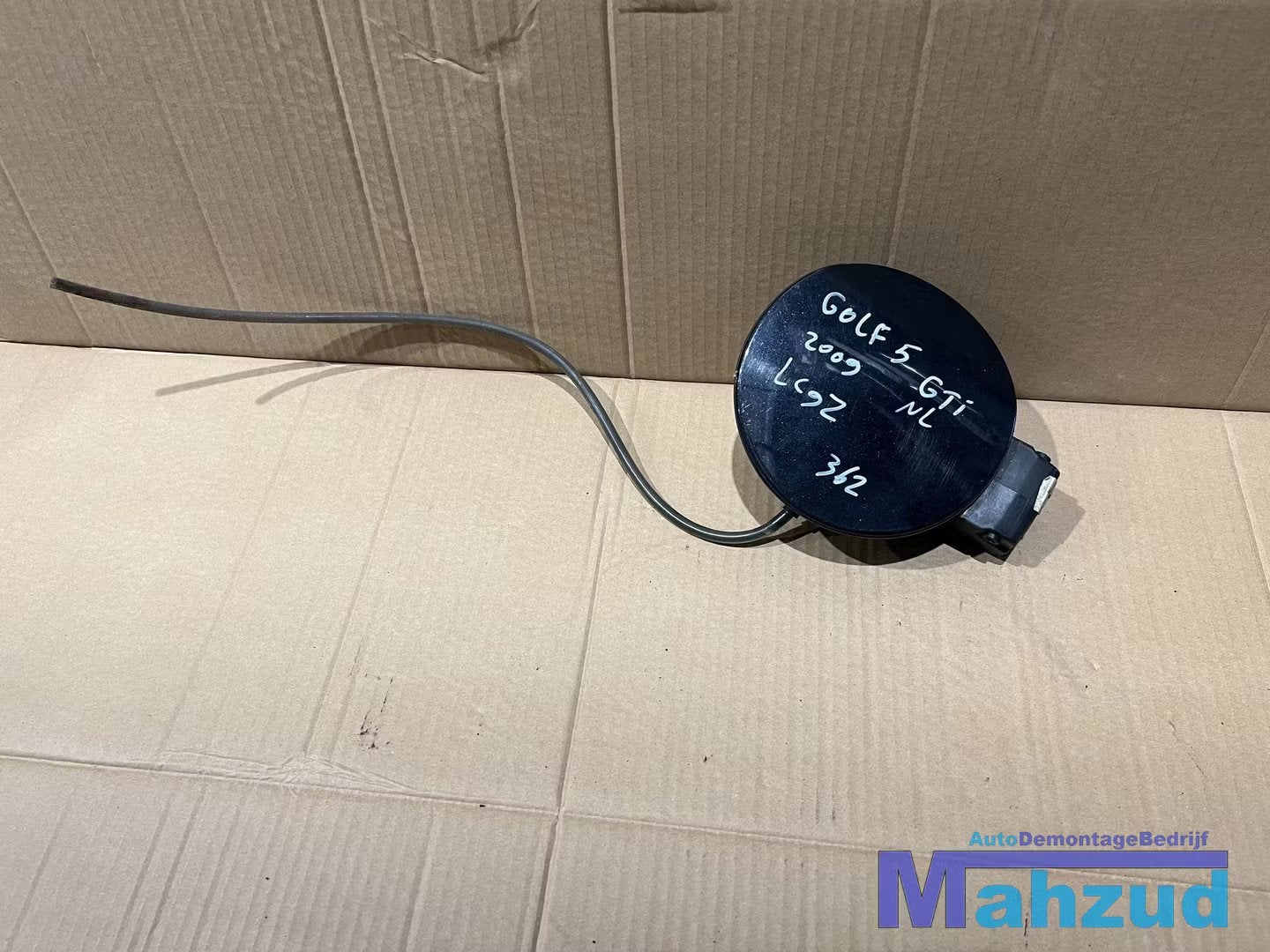 VW GOLF 5 Zwart LC9Z Tankklep 2003-2009, Gebruikt, Volkswagen, Volkswagen AG, Vw@volkswagen.de