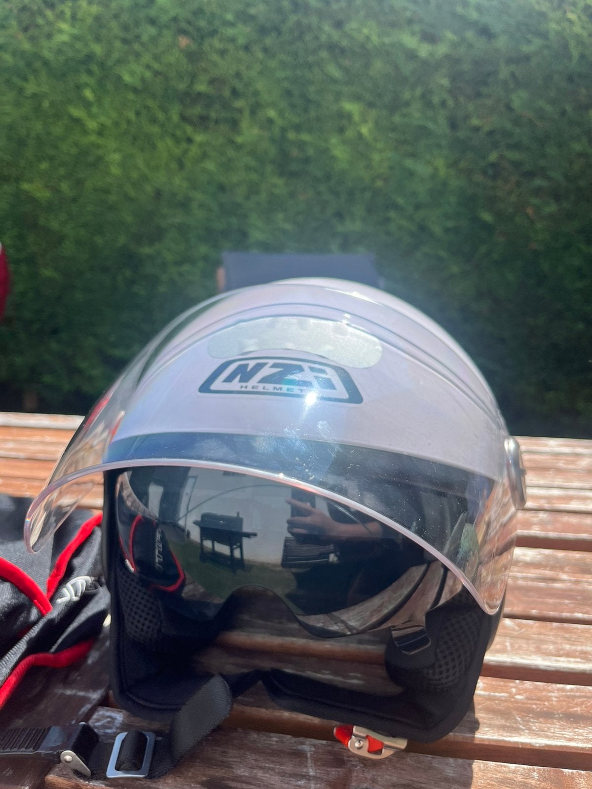 Casque Nzi, Fietsen en Brommers, Brommerhelmen, Ophalen, Zo goed als nieuw