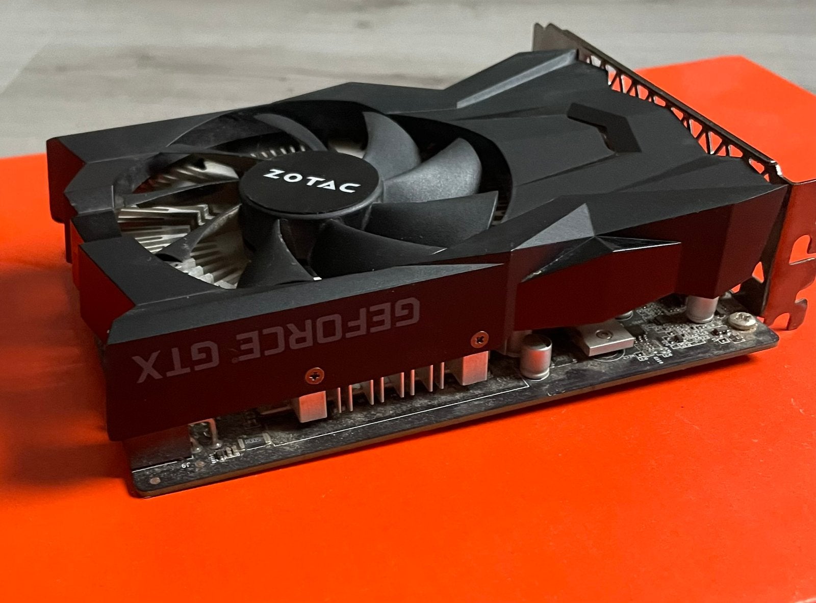 Nvidia GeForce GTX 1650 SUPER, Computers en Software, Ophalen of Verzenden, Gebruikt, Nvidia