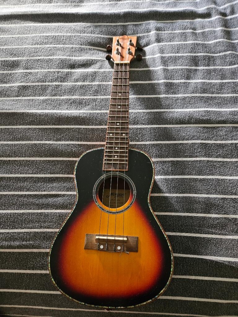 Ukulele morgan, Musique & Instruments, Enlèvement, Comme neuf