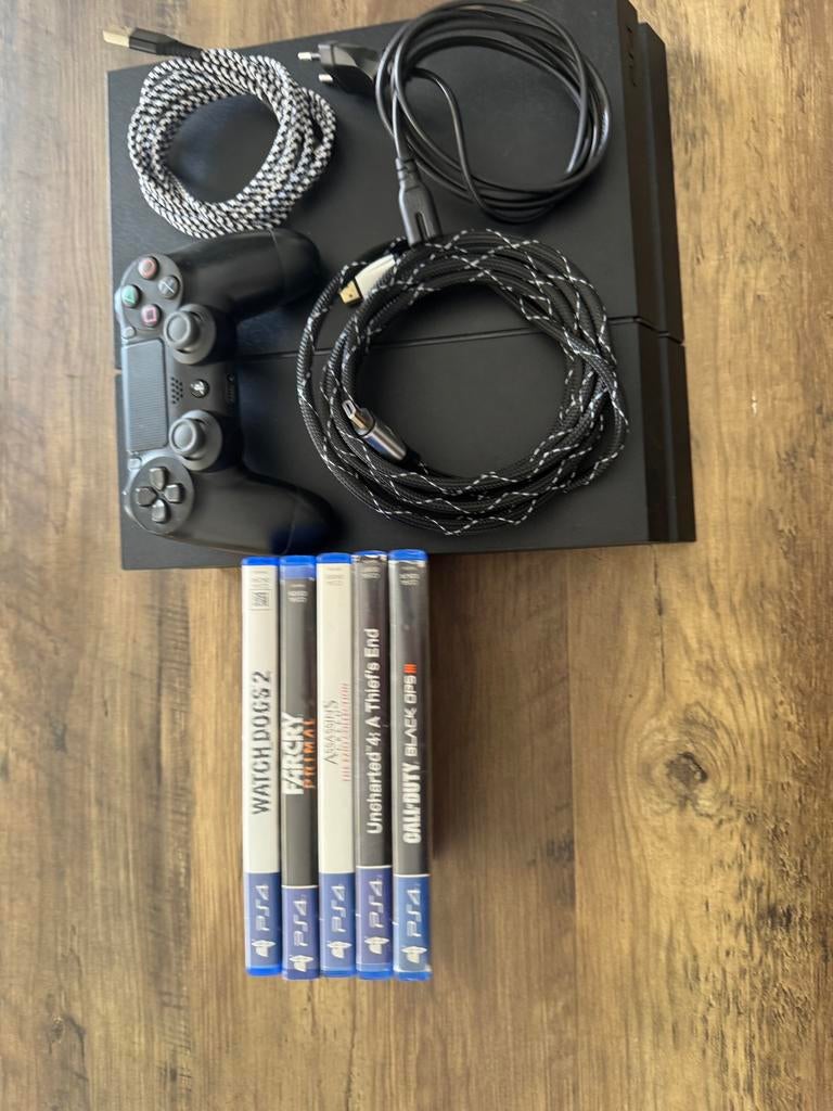 Ps4 met 5 spellen 1tb, Games en Spelcomputers, Spelcomputers | Sony PlayStation 4, Ophalen, Met games, Zo goed als nieuw, 1 TB