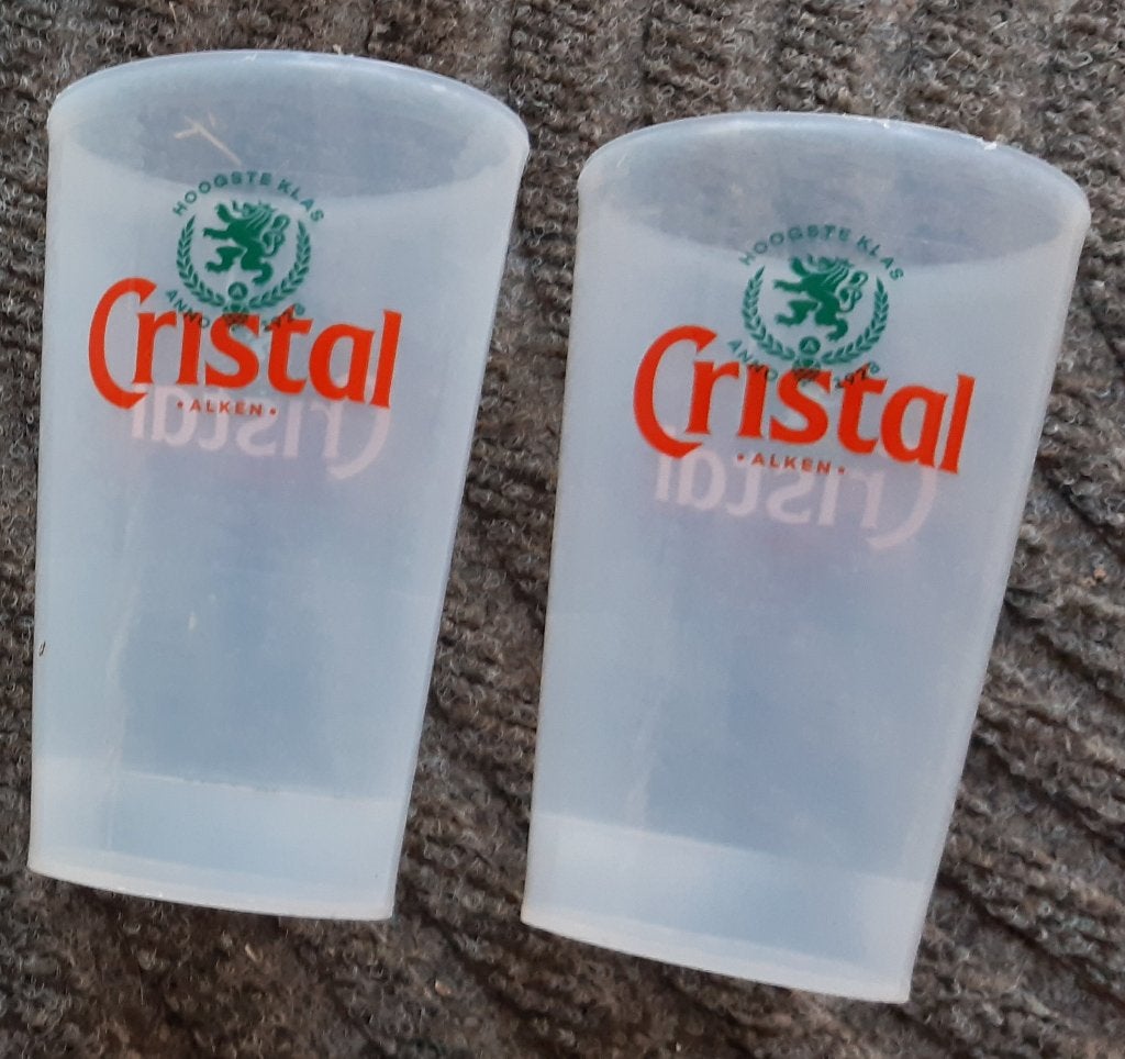 BIER merk Cristal Alken - 2x plastic beker 25cl Hoogste Klas, Verzamelen, Biermerken, Ophalen of Verzenden, Zo goed als nieuw