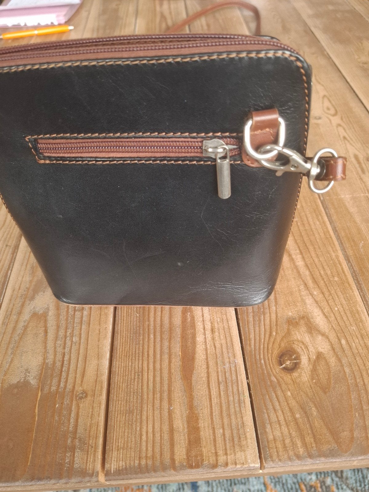 Nieuw leren Italiaans damestasje., Bijoux, Sacs & Beauté, Boîtes de maquillage & Beauty case, Enlèvement