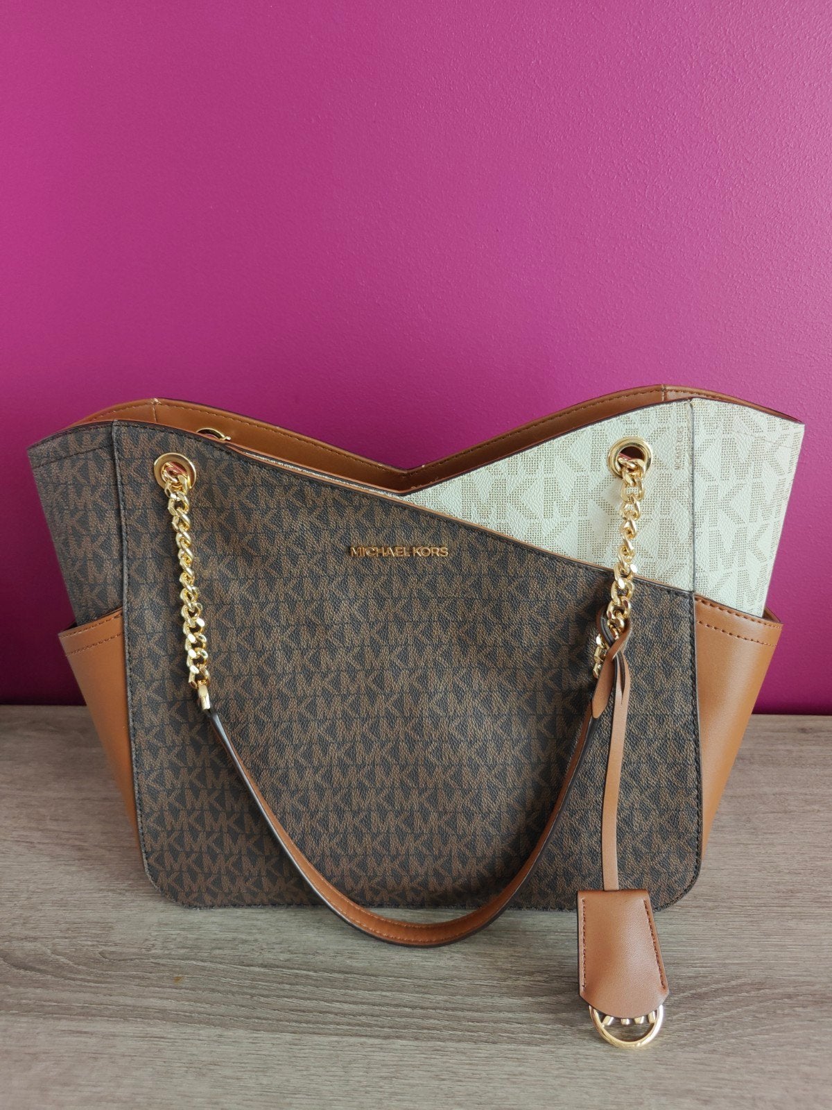 Michael Kors handtas, Bijoux, Sacs & Beauté, Sacs | Sacs Femme, Enlèvement, Sac à main