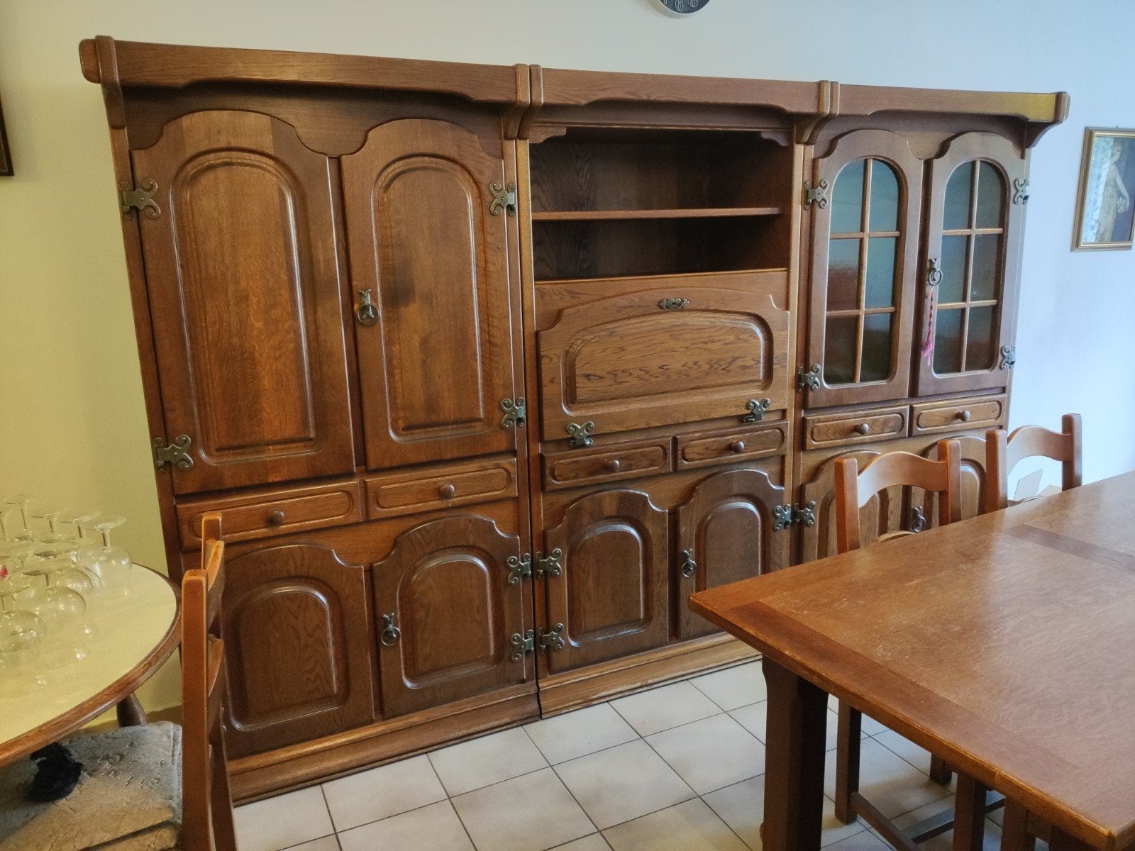 GRATIS kast (3 stukken), Antiquités & Art, Antiquités | Meubles | Armoires, Enlèvement