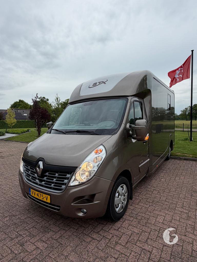 Chique STX Paardencamionette met weinig kilometers!, Dieren en Toebehoren, Ophalen