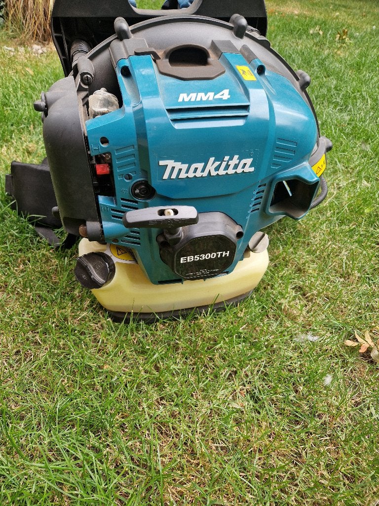 Makita EB5300TH Ruggedragen Bladblazer(4-takt) - in topstaat, Enlèvement, Makita, Utilisé, Porté à dos