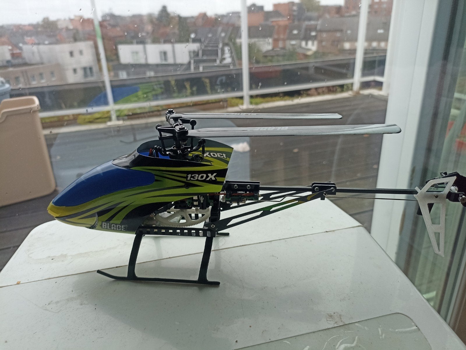 Blade 130X  met zeer veel onderdelen., Hobby en Vrije tijd, Ophalen of Verzenden