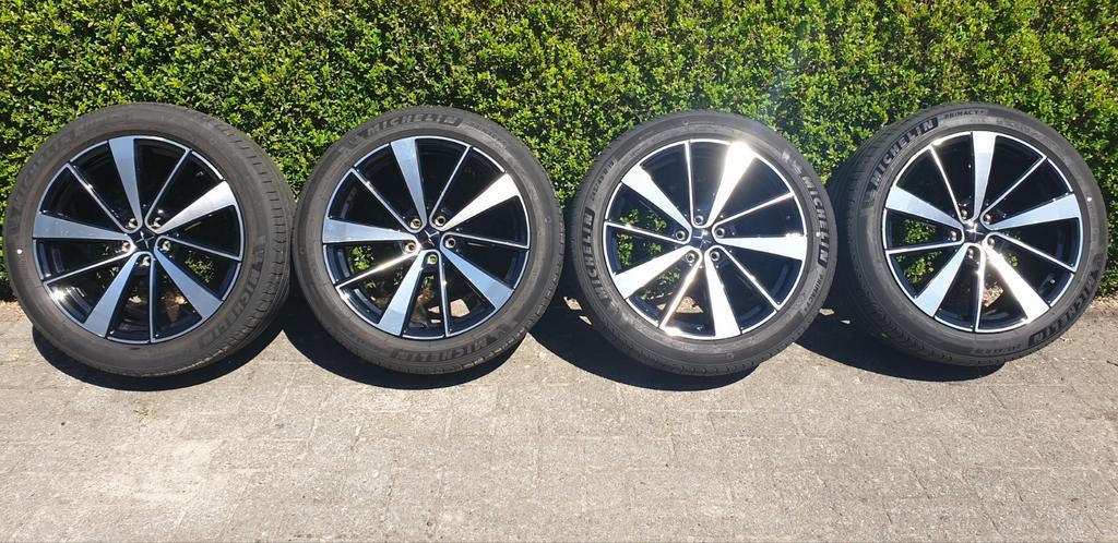Polestar 2 zomerwielen, Auto-onderdelen, Banden en Velgen, Ophalen of Verzenden, Band(en)