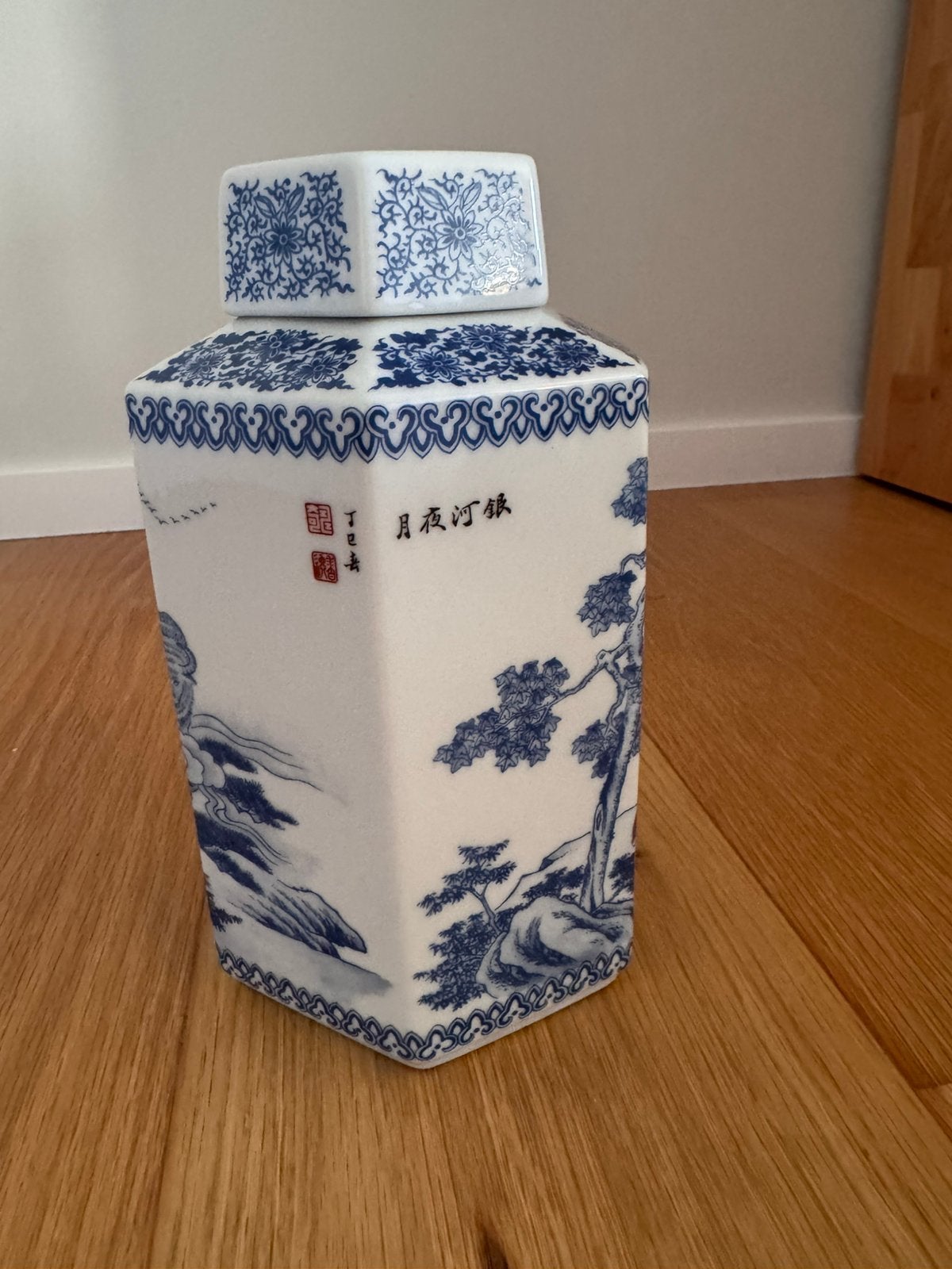 Chinese blauw-witte porseleinen dekselpot, Antiek en Kunst, Ophalen