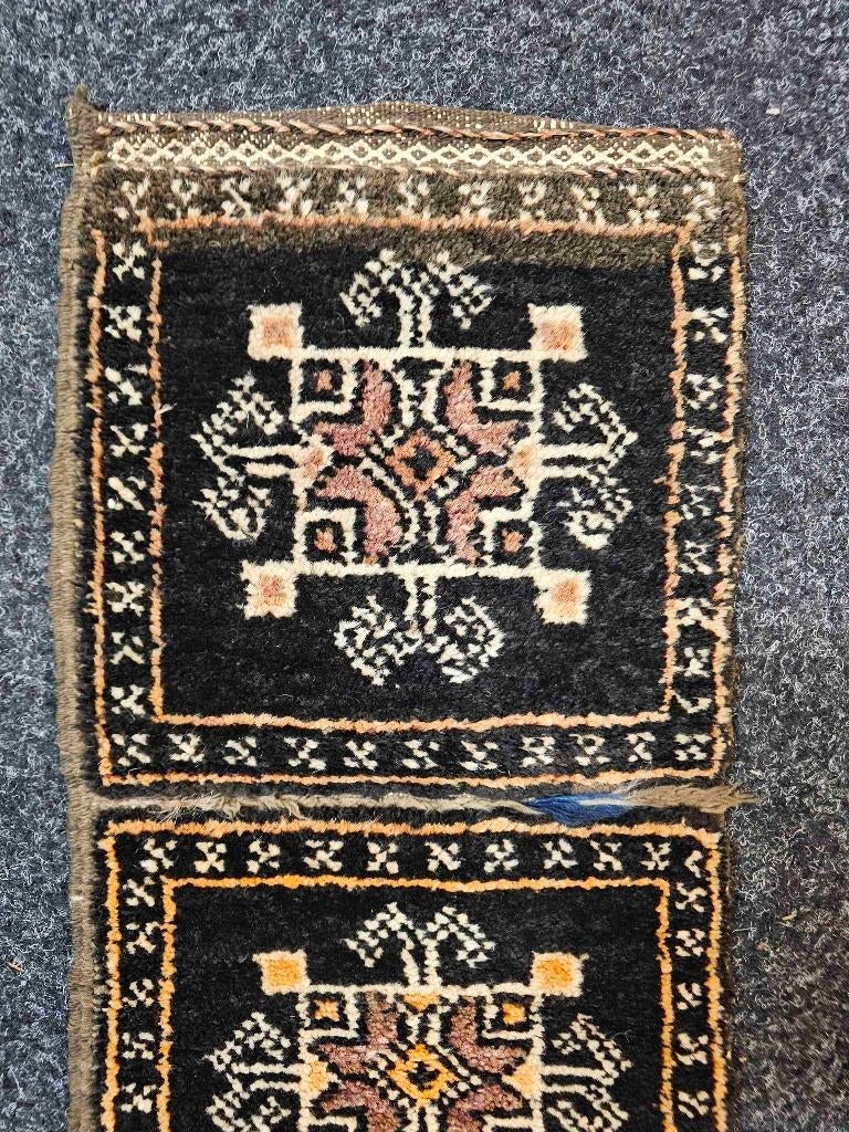 Tapijtje XS 50/26 cm, Huis en Inrichting, Ophalen of Verzenden, Gebruikt, Bruin, Overige stijlen