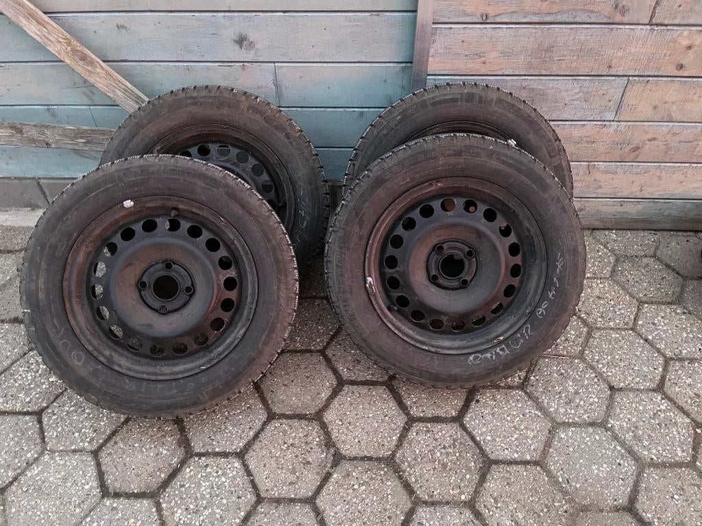 4 x Michelin 195/60/r15 88t velg steek 4x 100, Auto-onderdelen, Ophalen, Gebruikt, 15 inch, Banden en Velgen