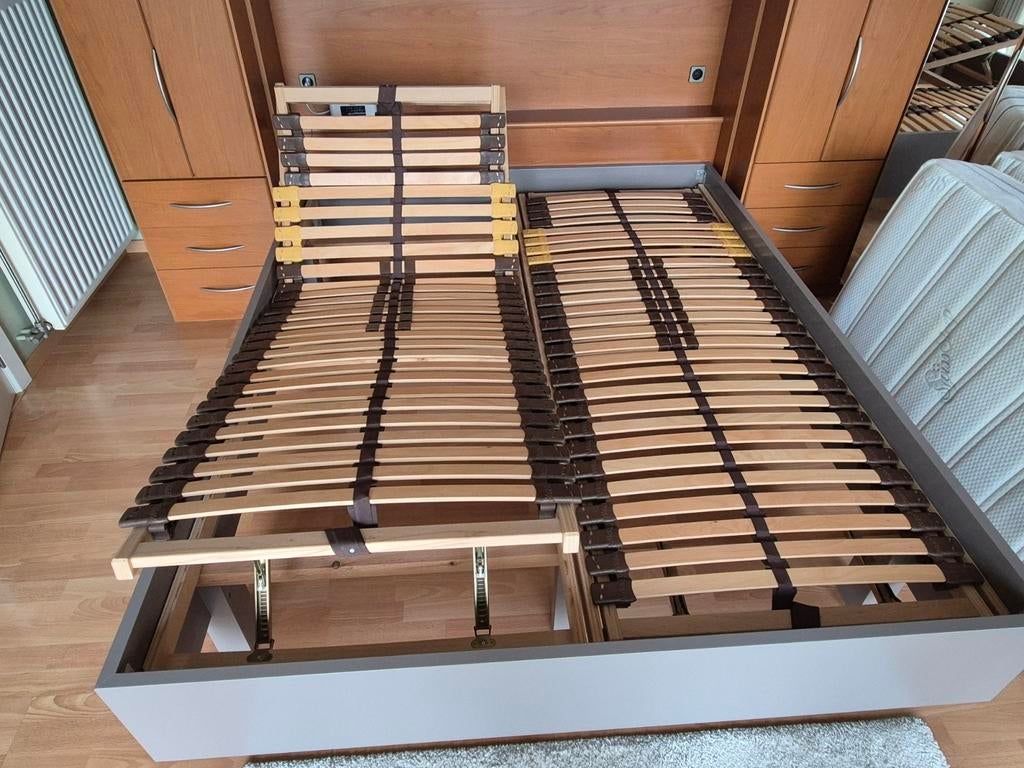Twee bedbodems, maat 80 x 200 cm, Ophalen