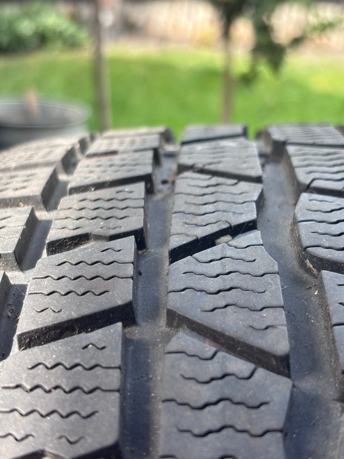 Pneu hiver 2x ContiWinter contact ts 830 P. 215/60 R16, Enlèvement