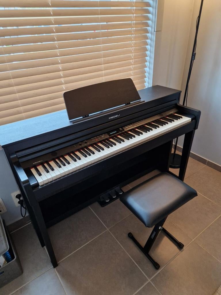 Piano électronique - Medeli DP460K, Musique & Instruments, Pianos, Enlèvement, Piano