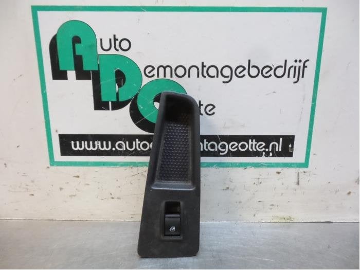 Commutateur vitre électrique d'un Fiat Bravo, -, 3 mois de garantie, Utilisé, Fiat