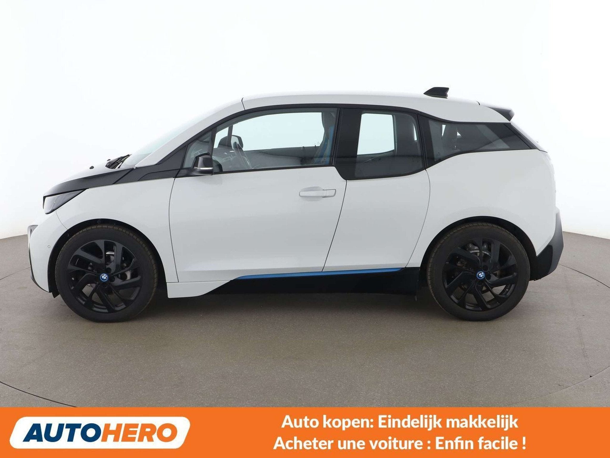 BMW i3 i3 (année de construction 2016, automatique), 75 kW, Achat, https://public.car-pass.be/vhr/fcca0535-bead-4b11-b810-6975864728f5