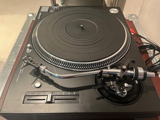 Technics SL-1210MK5, TV, Hi-fi & Vidéo, Tourne-disques, Réglage pitch, Tourne-disque, Comme neuf, Enlèvement