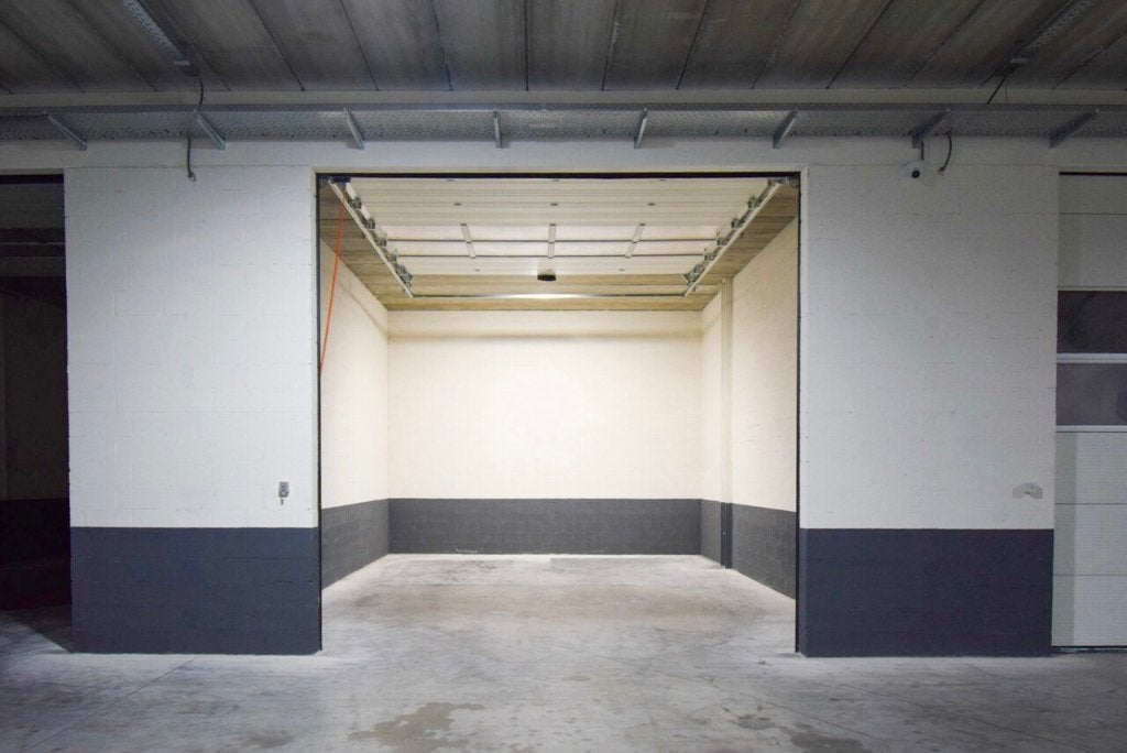 Locaux commerciaux, 54 m², Location, Espace commercial