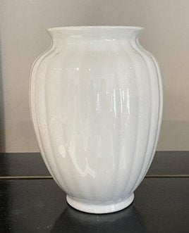 Vaas in wit porcelein Velsen Delfts, Antiek en Kunst, Ophalen