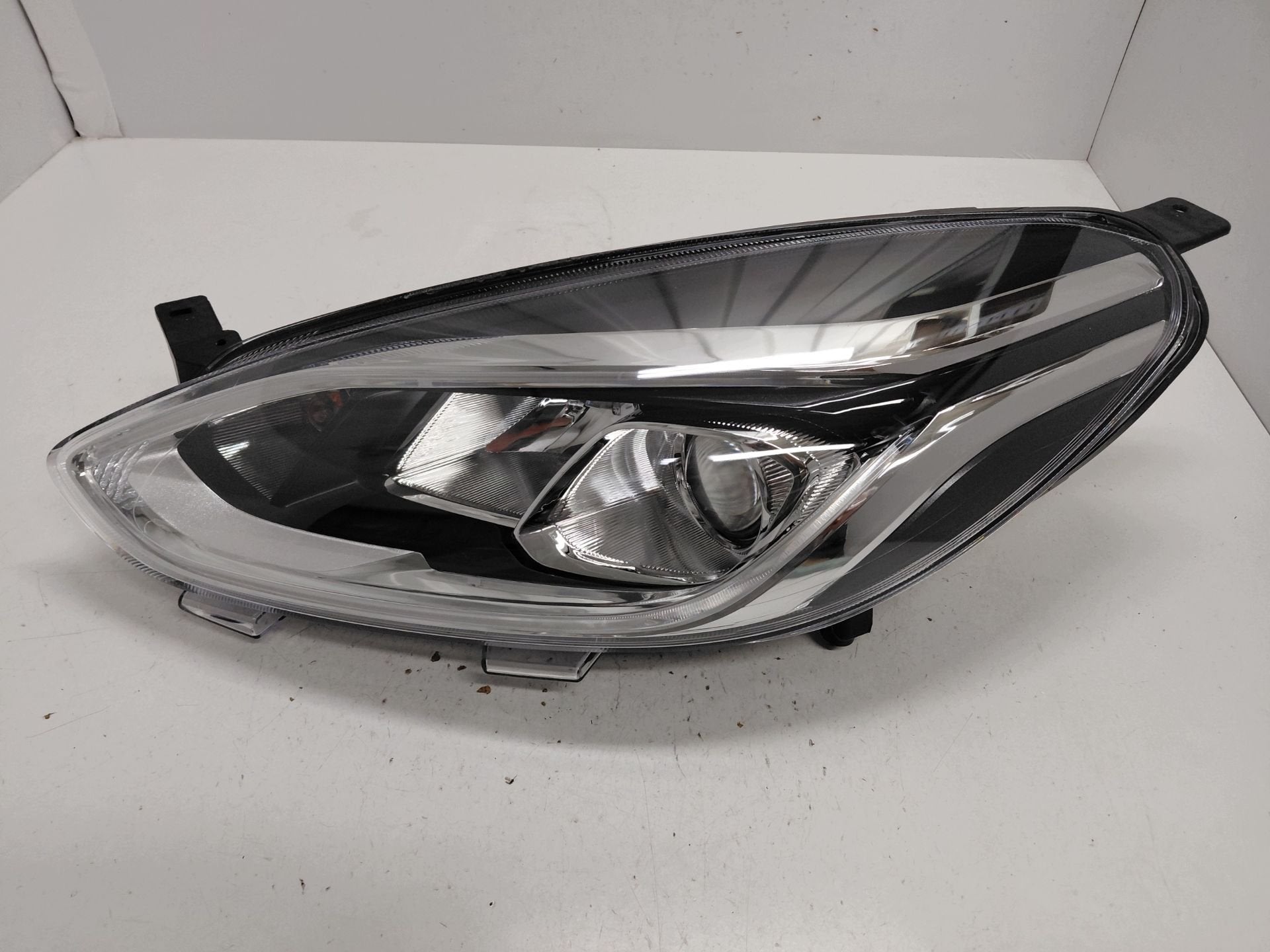 Ford Fiesta MK8 Koplamp Links L1BB-13101-CH, Gebruikt, Info@ford.com, Ford, Ford Motor Company