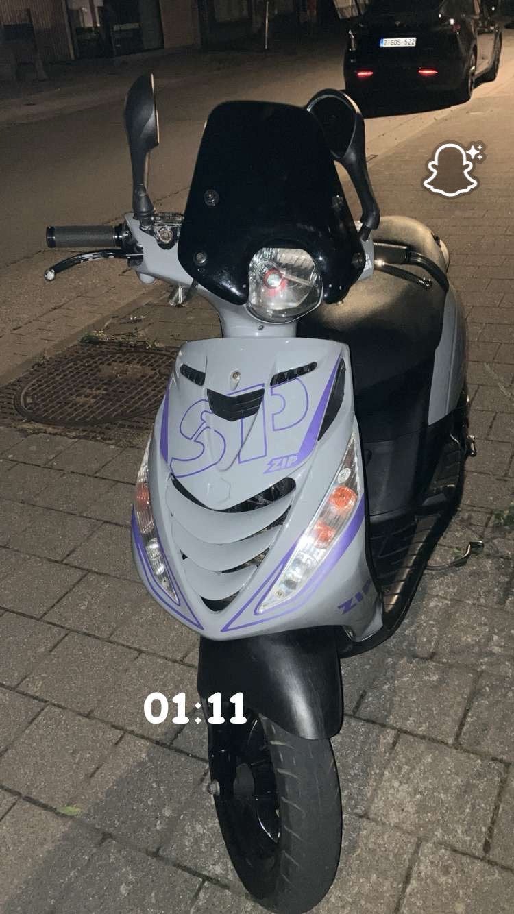 Zip 70 cc te ruil of te koop, Fietsen en Brommers, Scooters | Piaggio, Ophalen, Zo goed als nieuw, Zip