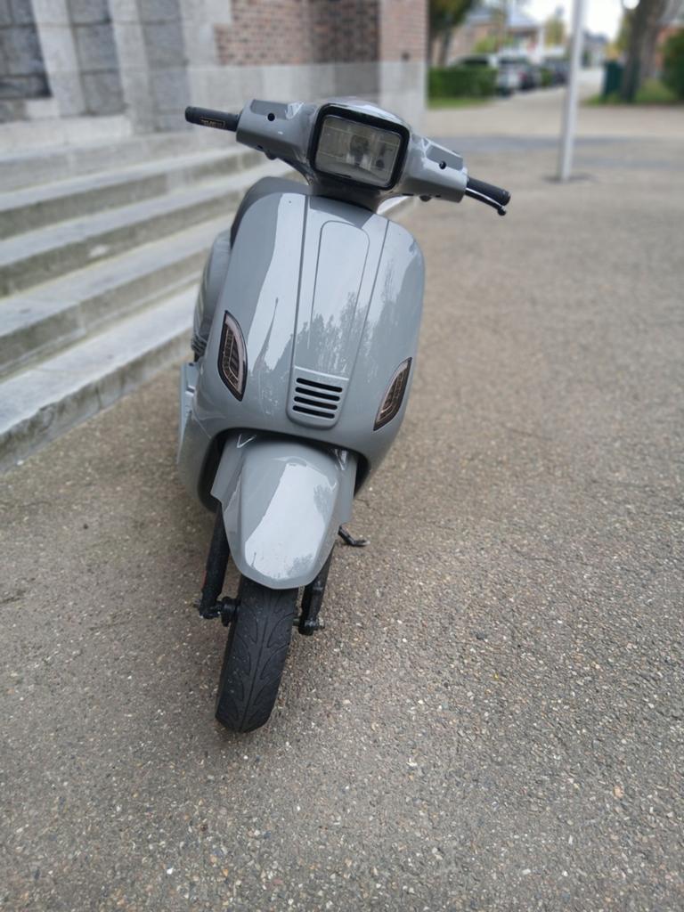 Articles de classe Btc Riva A, parties 1 et 2 inclus, Vélos & Vélomoteurs, Enlèvement