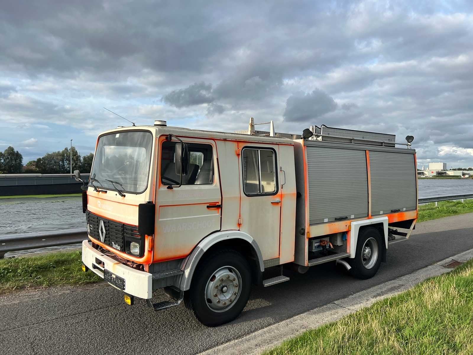 RENAULT - 1987 - JS 00 B1 - Vrachtwagen, Auto's, Renault, Overige brandstoffen, Bedrijf, Te koop