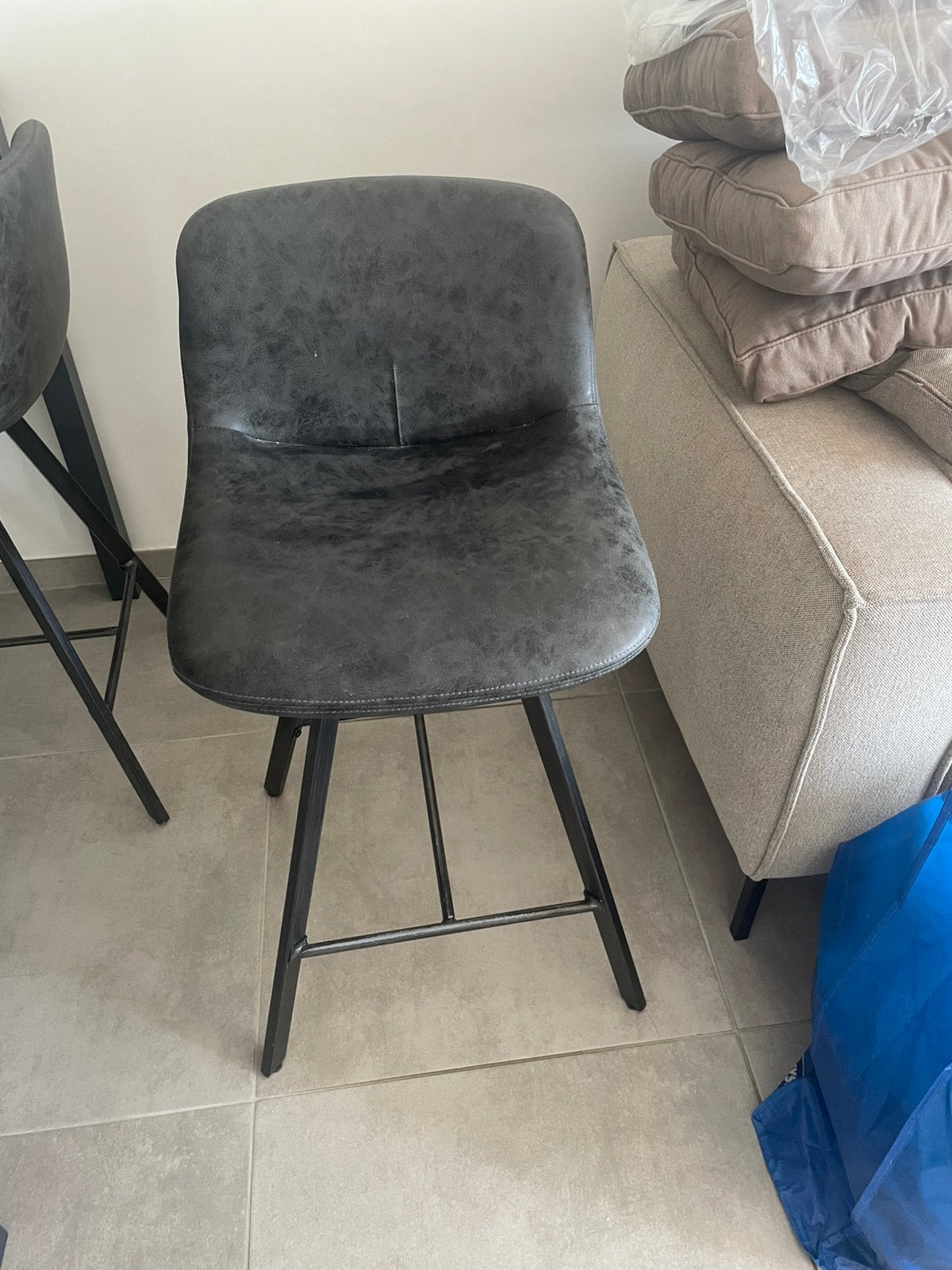 Hoge tafel + krukken, Enlèvement, Comme neuf