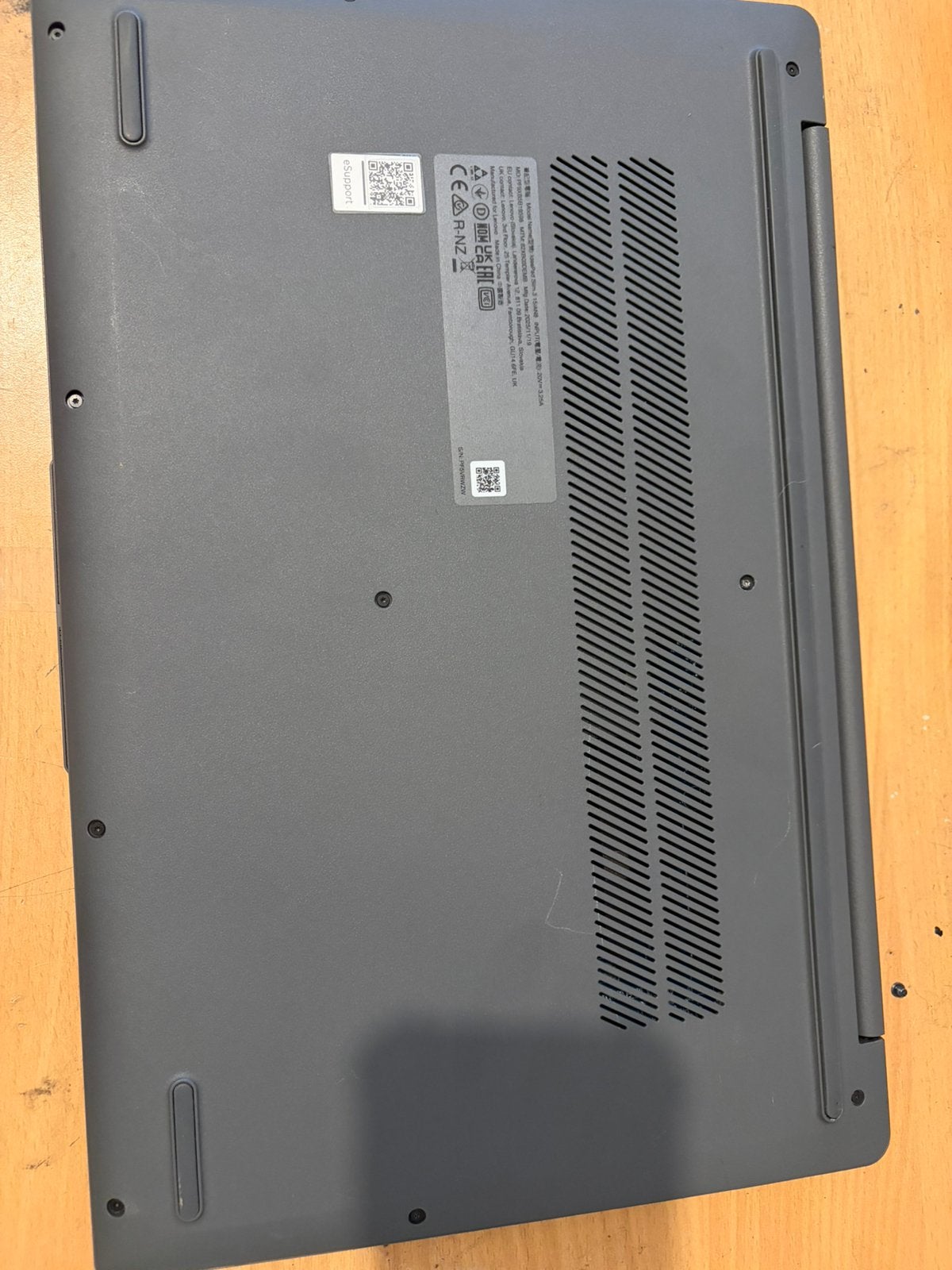Lenovo laptop te koop nog goed in staat, Computers en Software, Windows Laptops, Ophalen, Zo goed als nieuw