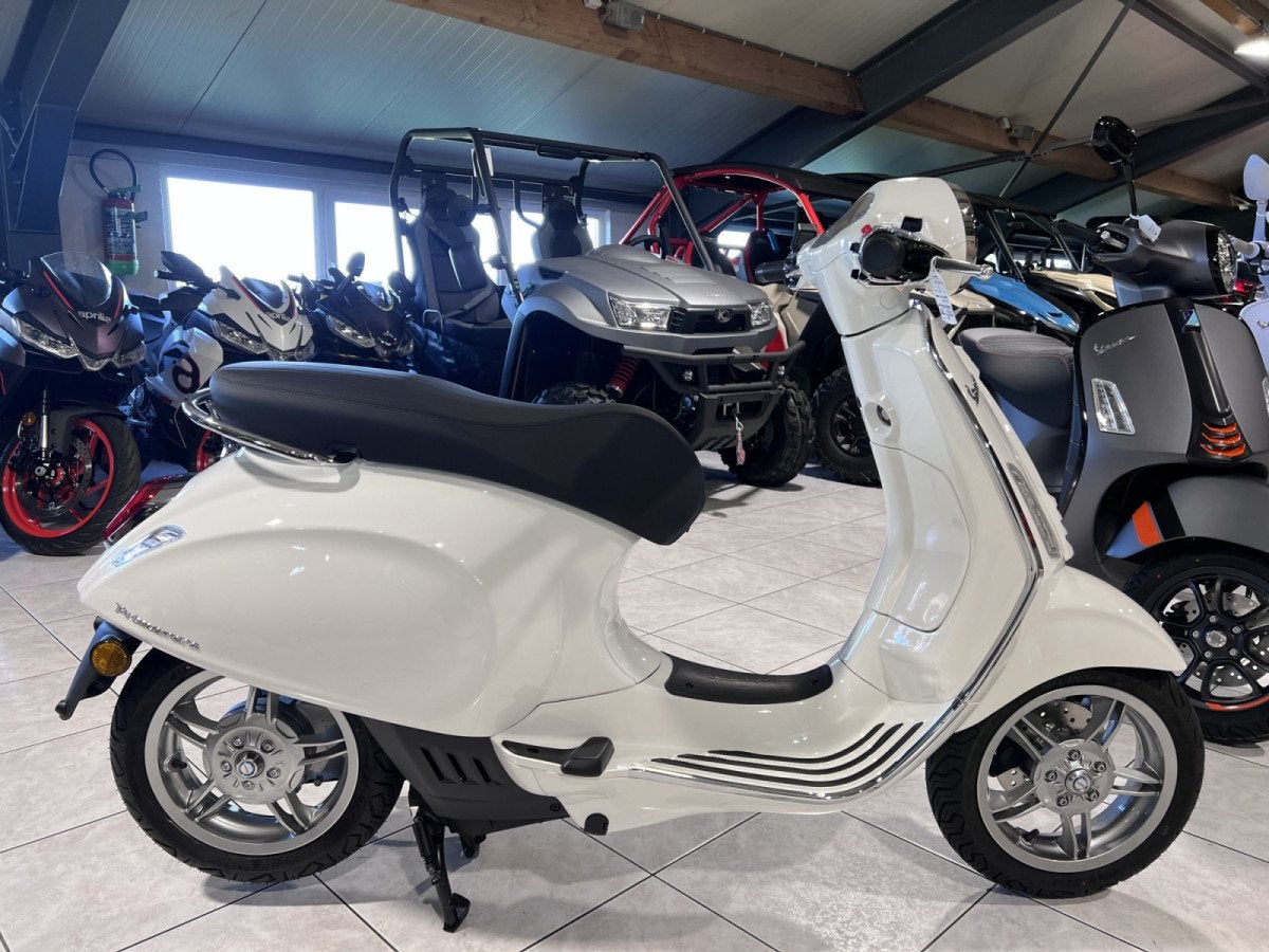 Vespa Elettrica 45 Km/h, Motos, Scooter, Entreprise, Jusqu'à 11 kW, Neuf